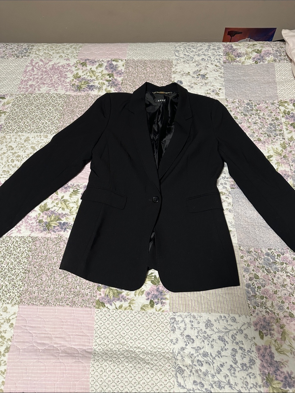 DKNY Black Tailored Single-Button Blazer